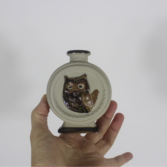 Vintage Small Japanese Owl Bud Vase - Picture 3 of 7